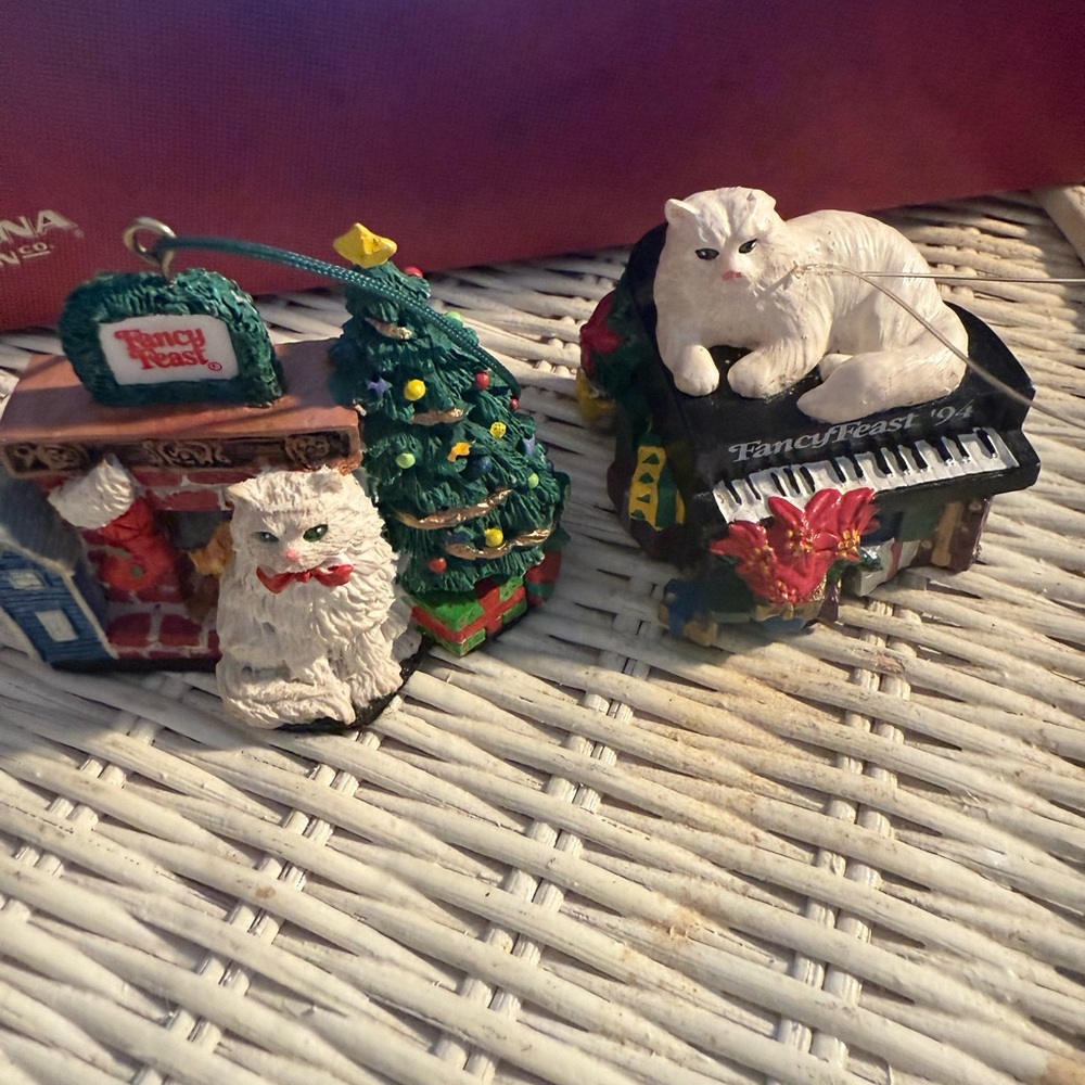 ICON Fancy Feast 2 ornaments’93 & ’94- cats